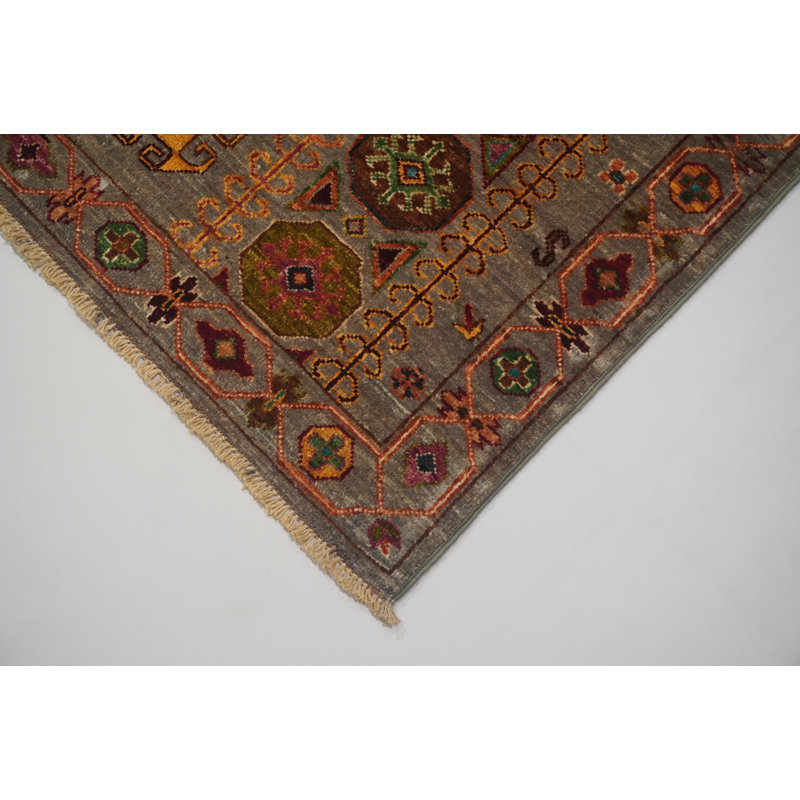 Aryana Hand-Knotted High-Quality Area Rug