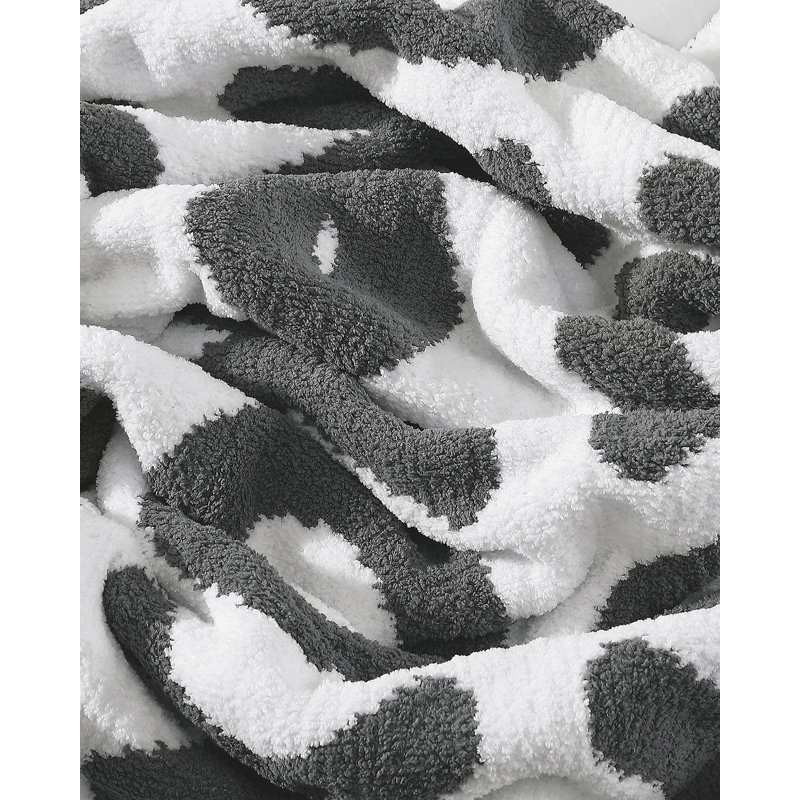 XOXO Throw Blanket, Granite/Off White Geometric