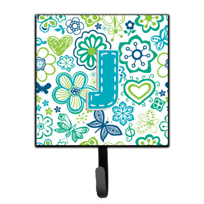 Crochet mural fleurs et papillons