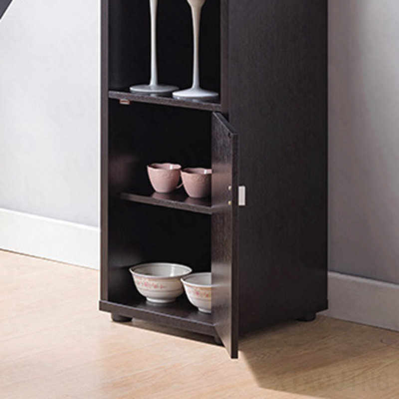 Bar Red Cocoa, table de cuisine étendue avec compartiment à vin