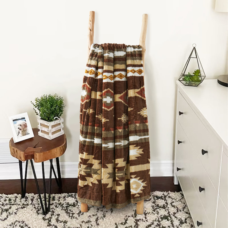 Jeté en microfibre Rustic Aztec, Chocolat, L 80 po x l 60 po