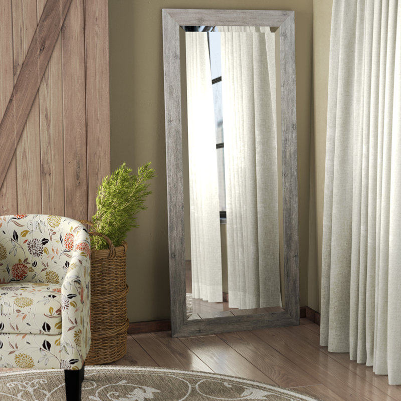 Miroir pleine grandeur en bois Livengood