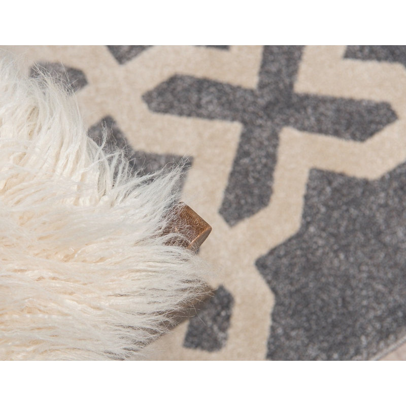 Tapis gris à motif géométrique Theodora, Rectangle 3 pi 3 po x 5 pi 3 po