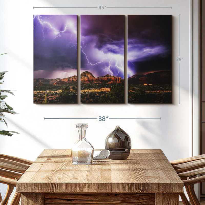 «Amazing Lightning Storm Over Sedona» sur, H 28 po x l 45 po