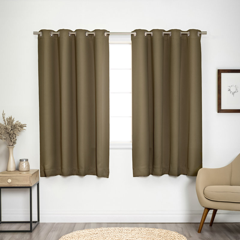 Paire de rideaux occultant Aubreey, L 52 po x L 54 po, Olive