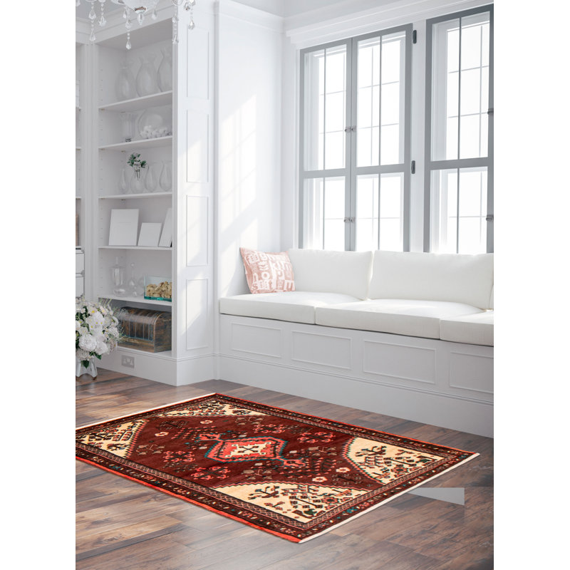 Tapis rouge Andelz 3 pi 5 po x 4 pi 7 po