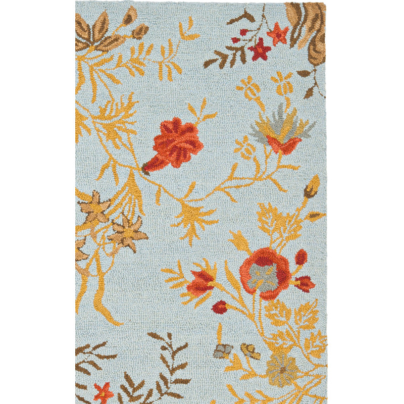 Emrick Hand Hooked Wool/Cotton/Latex Floral Rug in Blue, Rectangle 5' x 8'