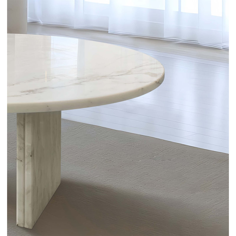 Table basse en marbre véritable de luxe, blanc montagne enneigée, semi-polie, parfaite pour l'élégance et la fonctionnalité du salon