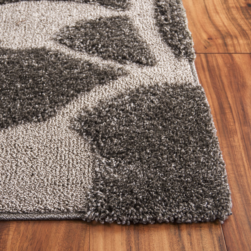 Chanhassen Shag Performance Floral Rug, Rectangle 5'3" x 7'6"