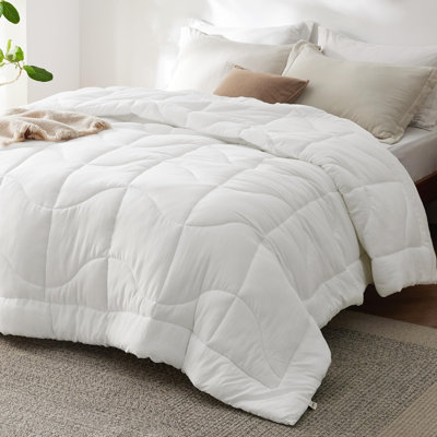 Bedsure Twin Down Alternative Duvet Insert – White Ultra-Soft, Prewashed, All-Season Comforter with 4 Tabs