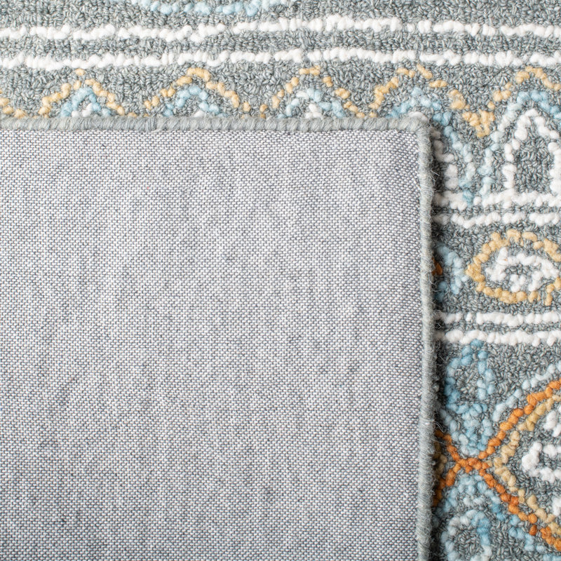 Muhtar Hand Tufted Wool/Cotton Floral Rug in Ivory/Gray, Rectangle 6' x 9'