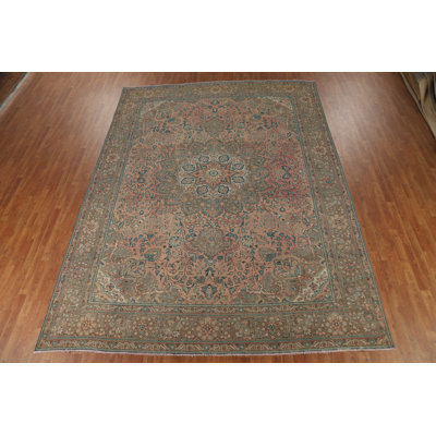 Tapis traditionnel rose à motif floral 10 x 13
