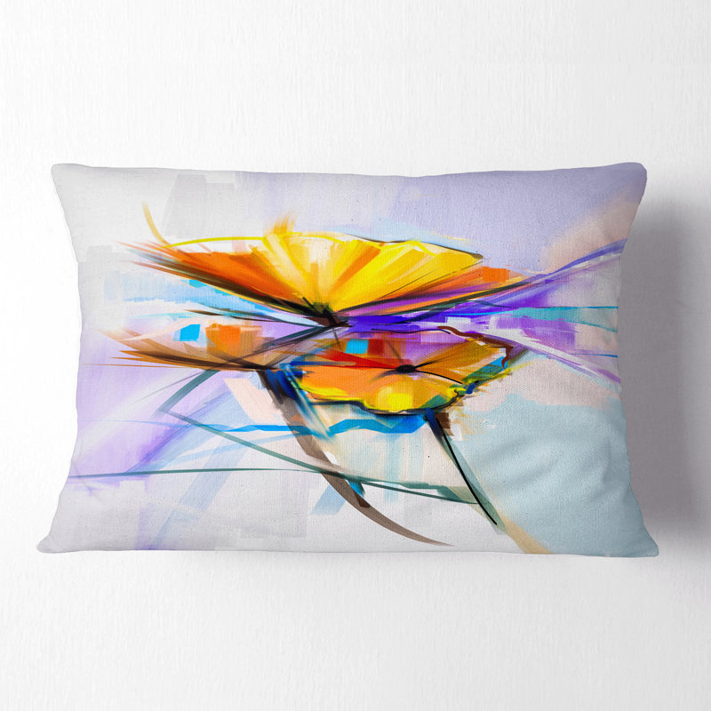 Coussin décoratif floral bouquet de fleurs sur un coussin lombaire clair