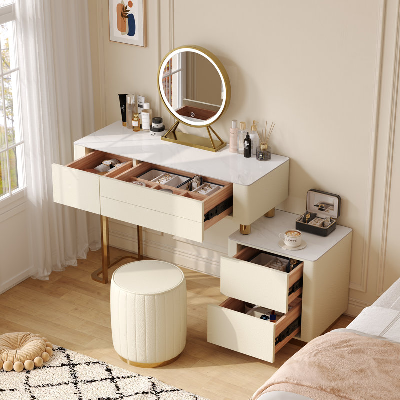 Dressing Table with Mirror