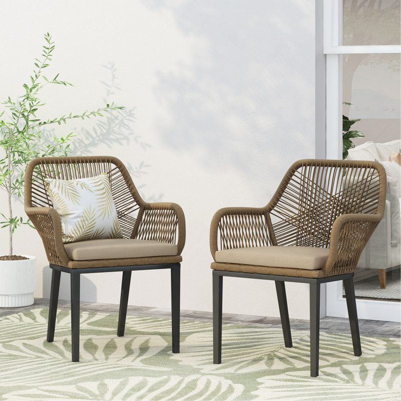 CHAISE RUSSELL