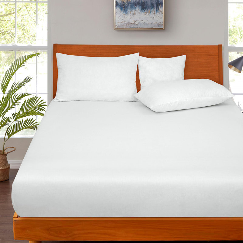 Royale Linens 300 Thread Count 100% Long Staple Combed Cotton Flat Sheet - Super Soft - Top Sheets - Flat Sheet Sold Separately - Breathable, Cool & Crisp Percale Sheets Only 