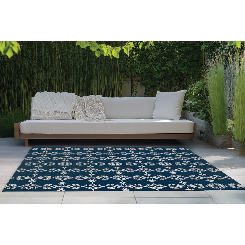 Cassia Outdoor Rug, Rectangle 2' x 3'
