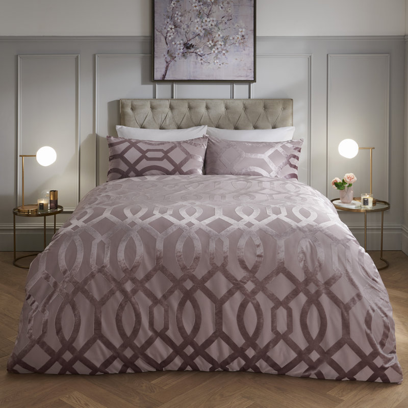 Nyberg Polyester Geometric Shapes Duvet Cover Set with Pillowcases Included, Single Duvet Cover + 1 Standard Pillowcase