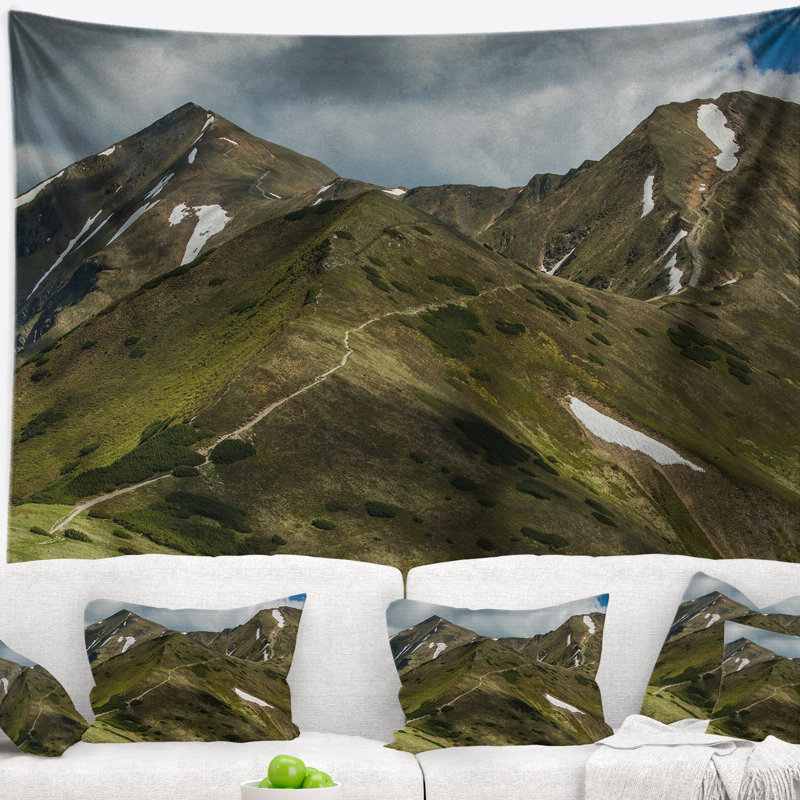 Tapisserie de Schafer Trekking dans les montagnes Tatra, H 78 po x l 92 po