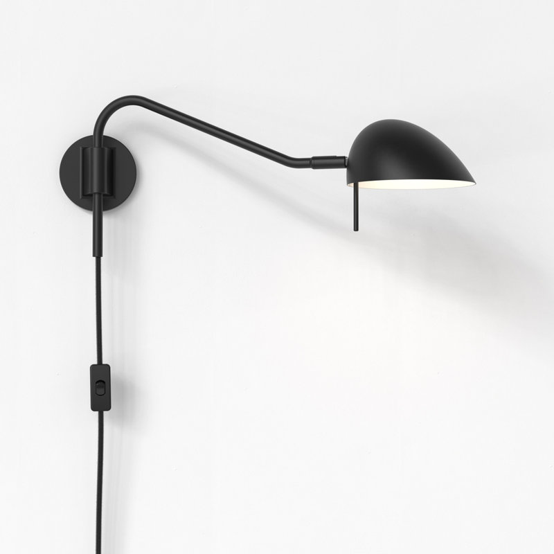Serge 1 - Light Armed Sconce, Matte Black