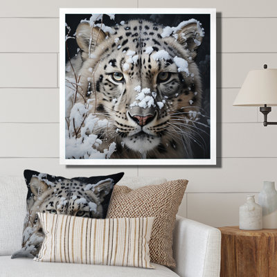 " White Tiger In Winter IV "
