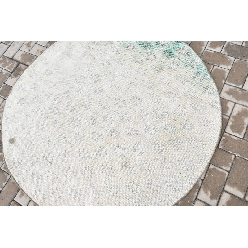 Tapis décoratif rond fait à la main d'inspiration turque blanc idéal pour la chambre à coucher et le salon