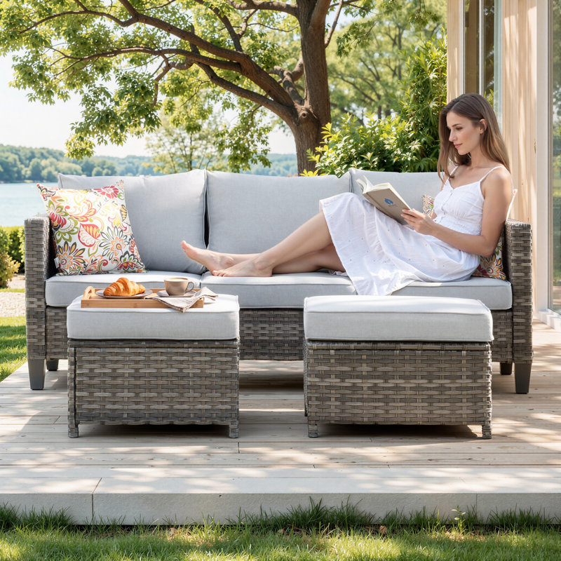 Canapé de patio extérieur en osier avec coussins de 76,77 po de large Harbin, Gris clair