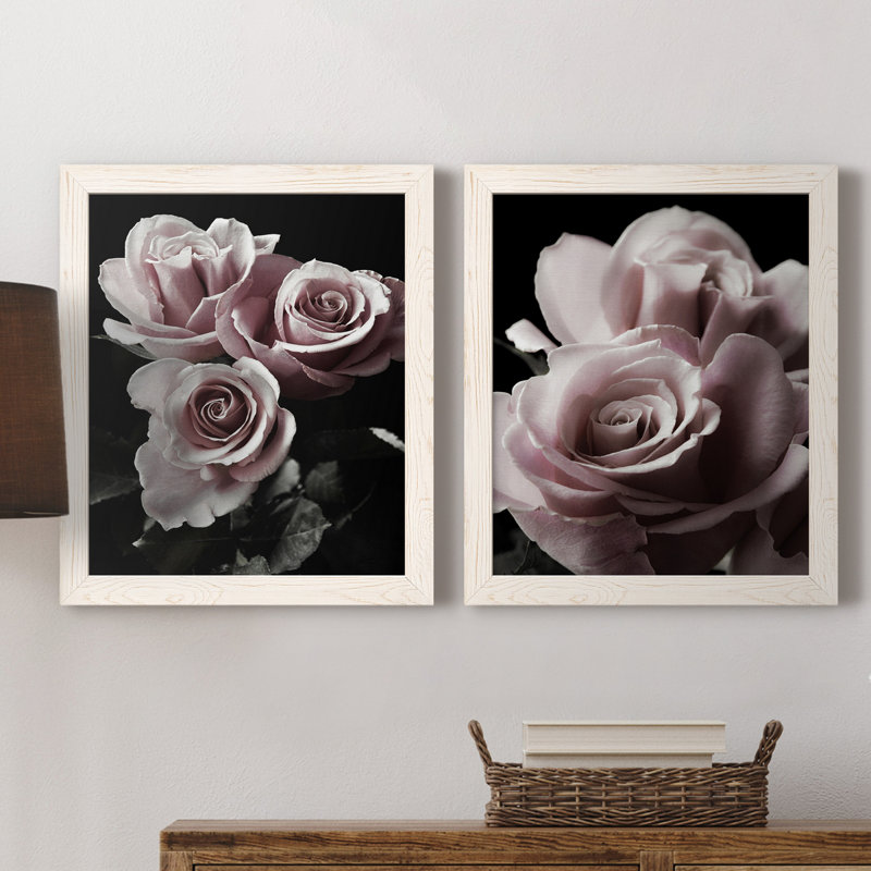 «Rose Noir I», ensemble de 2 peintures sur toile encadrées, Cadre blanc, H 37,5 po x l 55 po x P 1,5 po