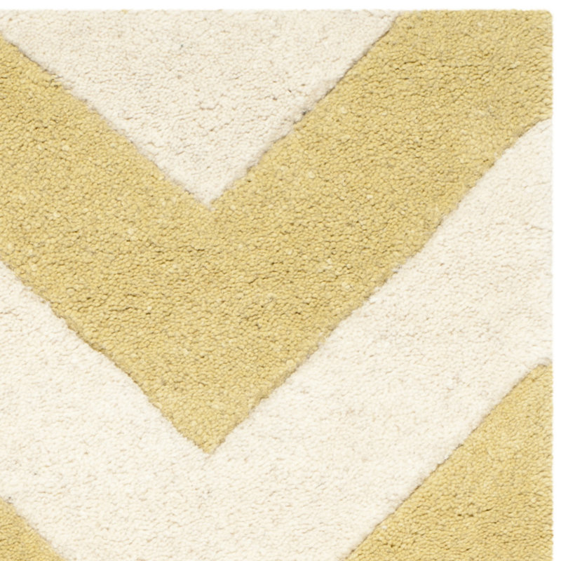 Saunderstown Chevron Wool Hand Woven Area Rug, Rectangle 61 x 91 cm
