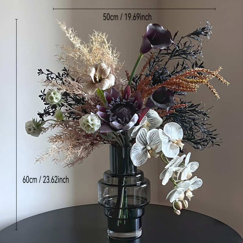 Ornements de fleurs simulées