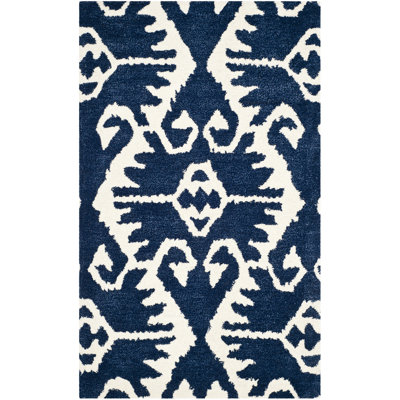 Kouerga bHand Tufted Wool Ikat Rug
