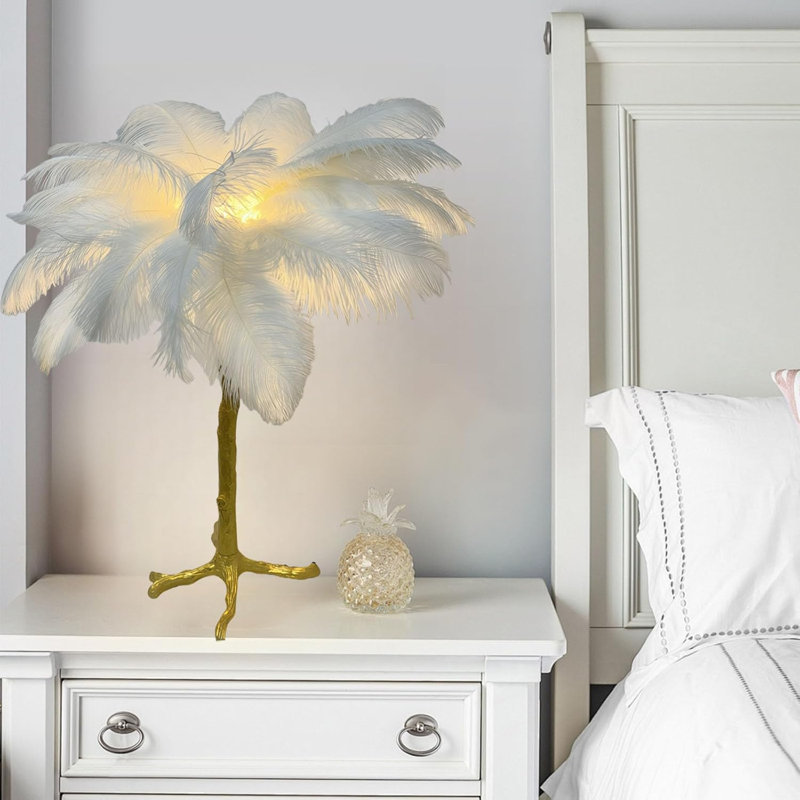 Lampe de table plume d'autruche blanche avec support en résine dorée, lampe de chevet fantaisiste pour la décoration intérieure, le mariage et le cadeau