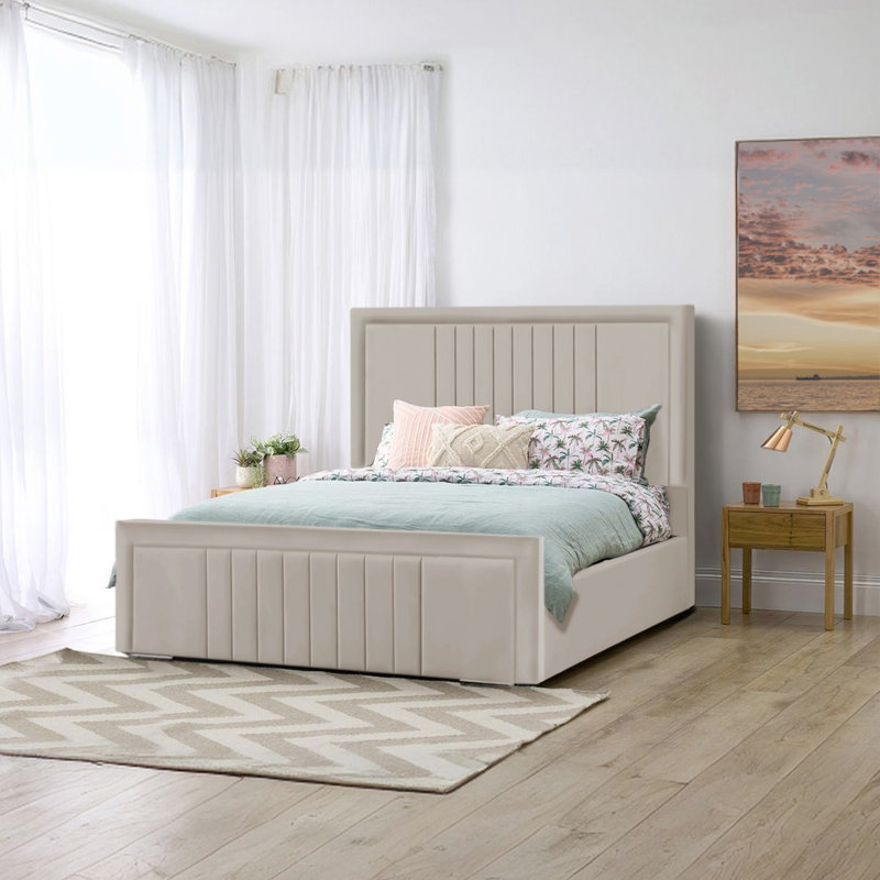 Amandaleigh Upholstered Bed, Coffee, Small Double (4')