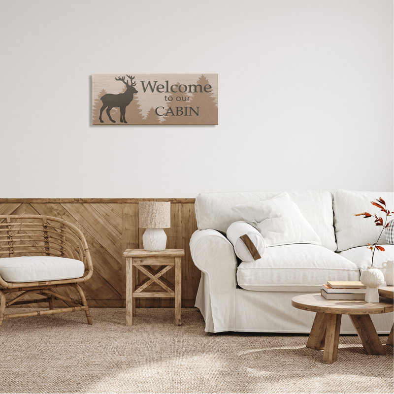 «Welcome to Our Cabin Deer» par Annie Lapoint - impression, H 13 po x l 30 po x P 1,5 po, Toile tendue