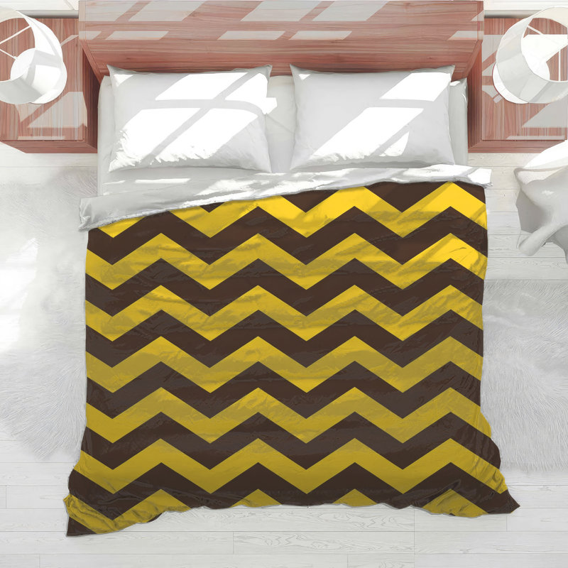 Brown Yellow Zigzag Comforter, Twin