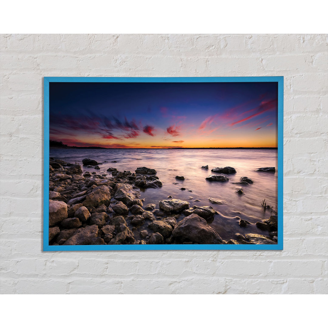 Gerahmtes Leinwandbild Serene Ocean Rocks Framed Print