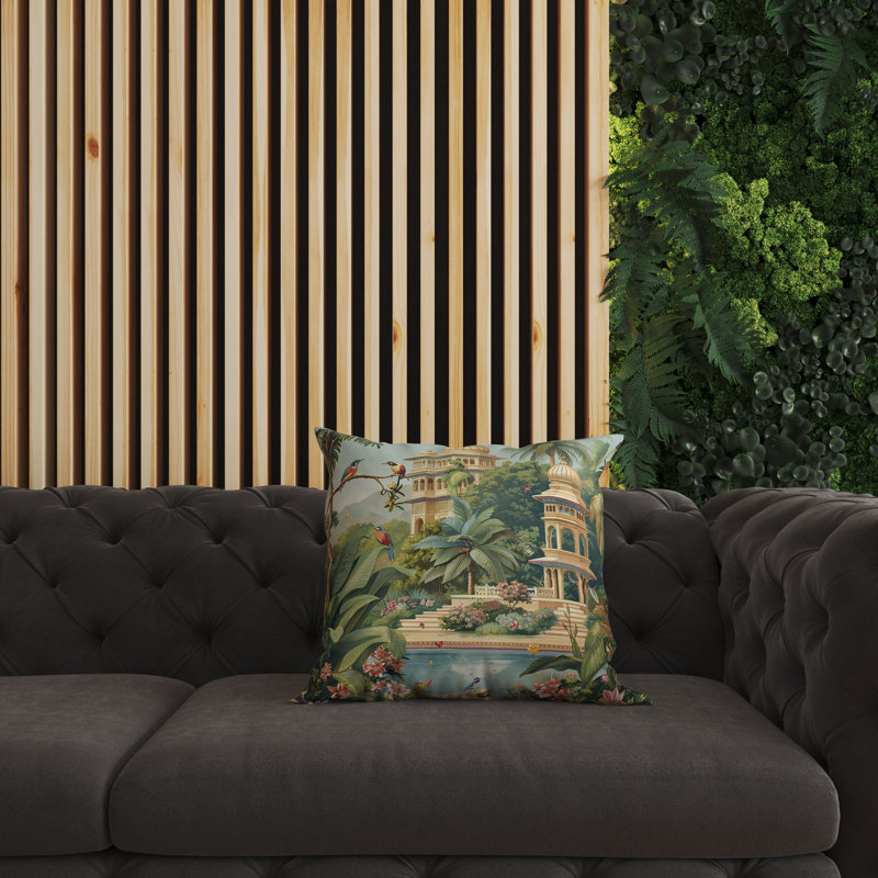 Coussin Sanctuary of the Divine, H 16 po x l 16 po