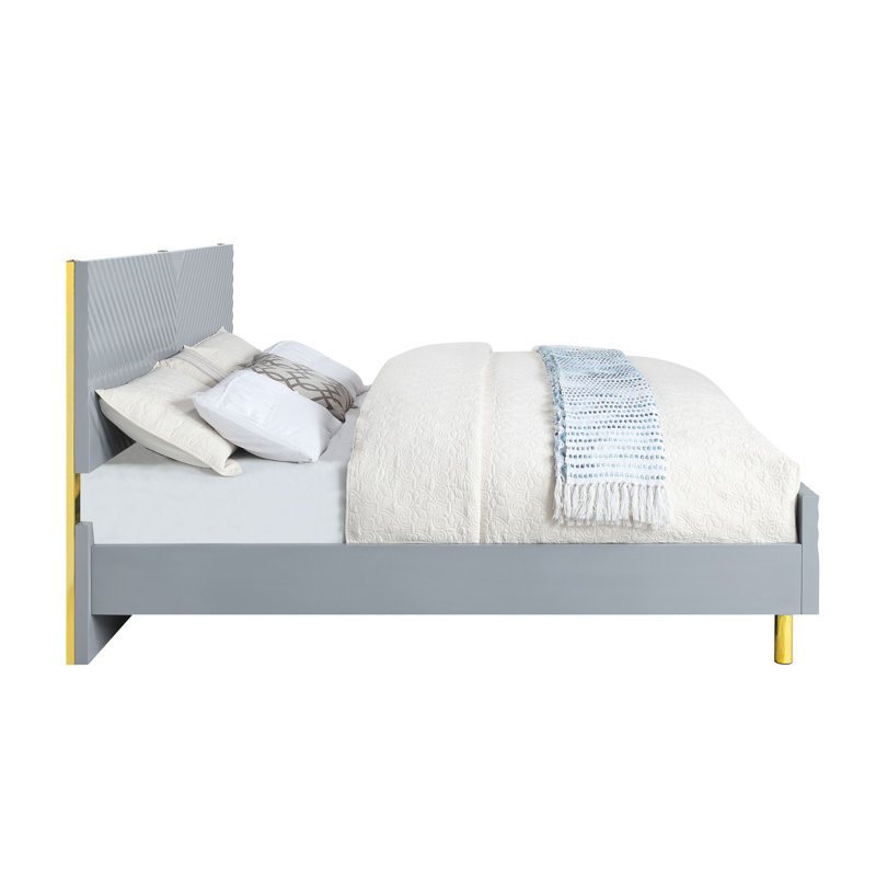 High Gloss Finish Bed, Queen