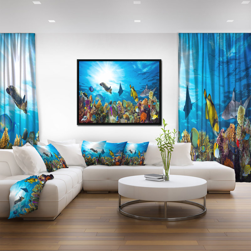 « corail en corail avec poissons », photo encadrée sur toile, H 12 po x l 20 po x P 1 po