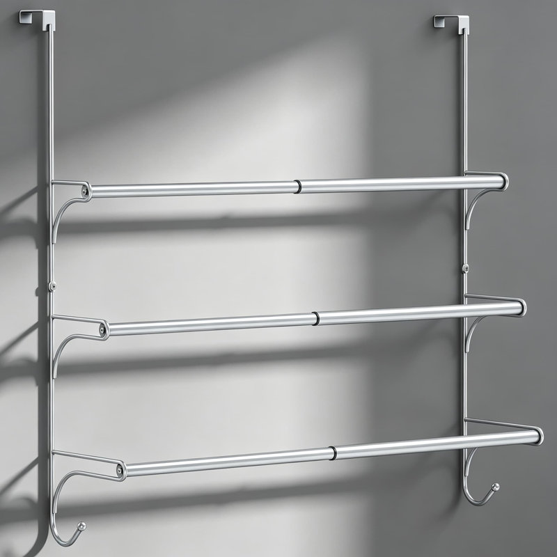 Porte-serviettes réglable à suspendre à la porte, avec crochets, conception à trois barres, finition en acier inoxydable robuste, organisateur de salle de bain peu encombrant pour serviettes, peignoirs et accessoires