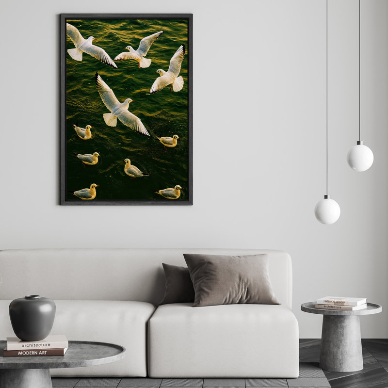 Impression sur toile encadrée d'oiseaux volants pour la décoration du salon, H 24 po x l 16 po, Cadre flottant, Noir