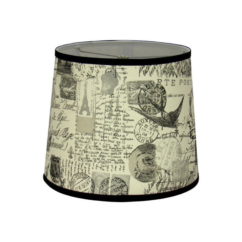 Abat-jour tambour en coton imprimé de cartes postales Paris (vissé) en blanc cassé / noir, H 11 po x l 14 po x P 14 po