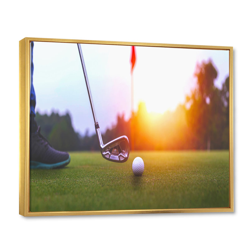 «Golf Swing Excellence I», reproduction sur toile, H 30 po x l 40 po x P 1,5 po, Cadre flottant doré