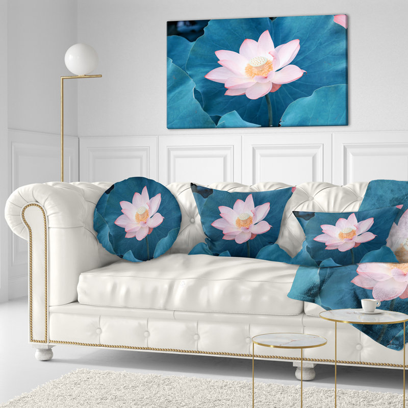 Coussin décoratif de plage surdimensionnée floral rose