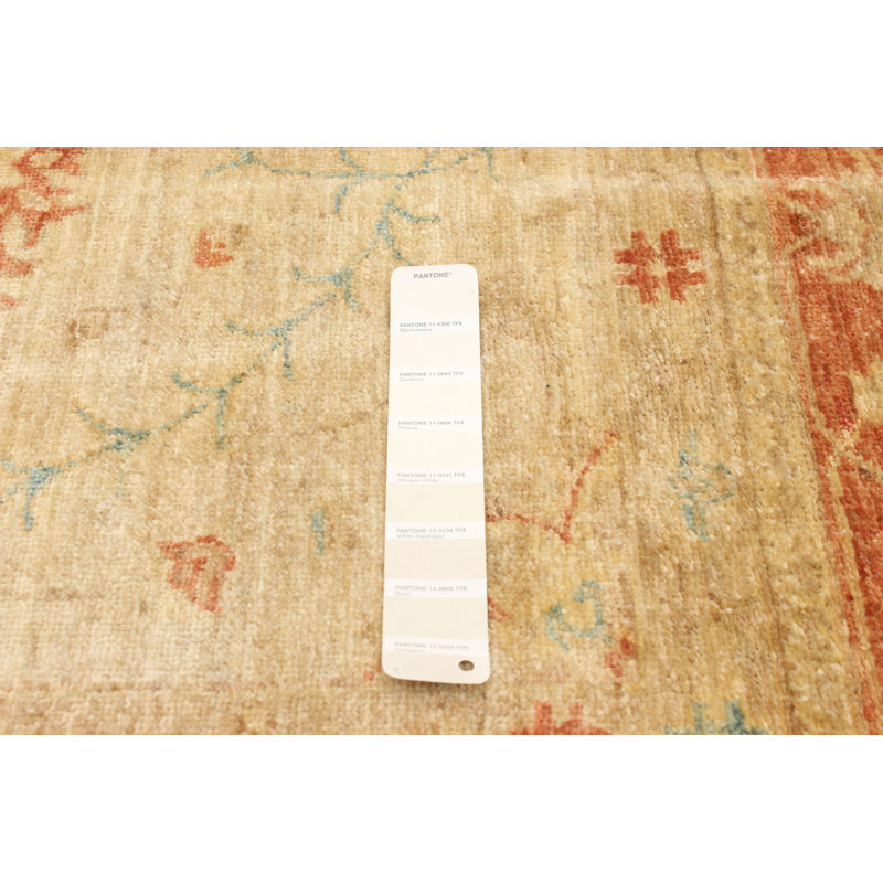 Tapis décoratif beige en laine noué à la main de conception unique 6 pi 10 po x 7 pi 6 po noué à la main New Age