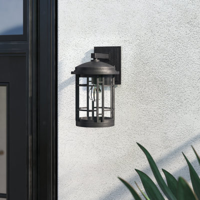 Cardin Wall Light