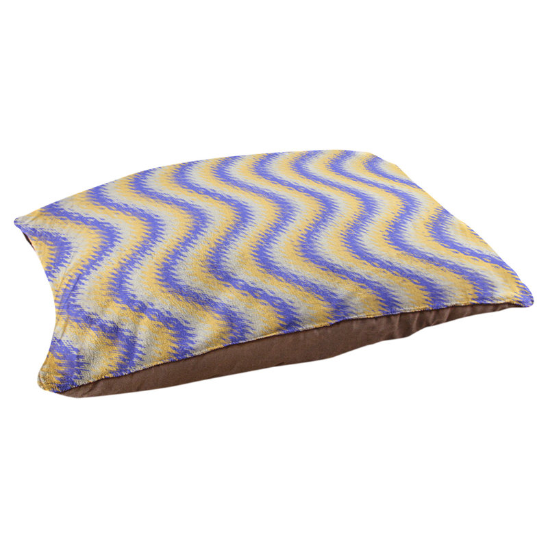 Coussin de lit à rayures ondulées pour chat Campion, L 52 po x l 42 po, Bleu / Jaune