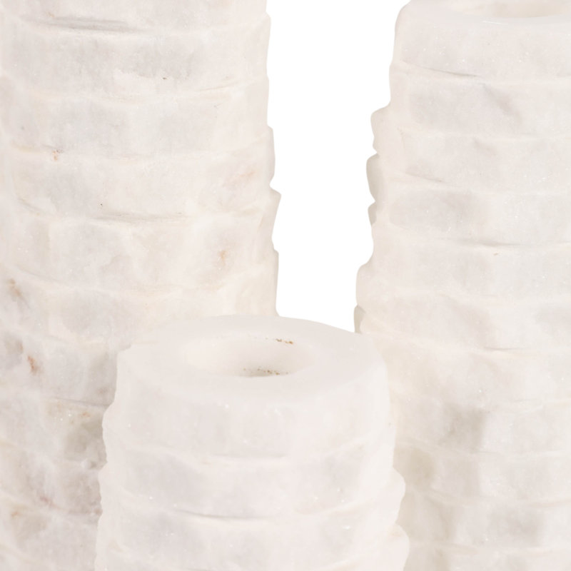 Bougeoirs coniques en marbre texturé pour salon - Décoration moderne à poser sur une table ou dans une cuisine - Lot de 3, 23 cm, 20 cm, 15 cm, ivoire