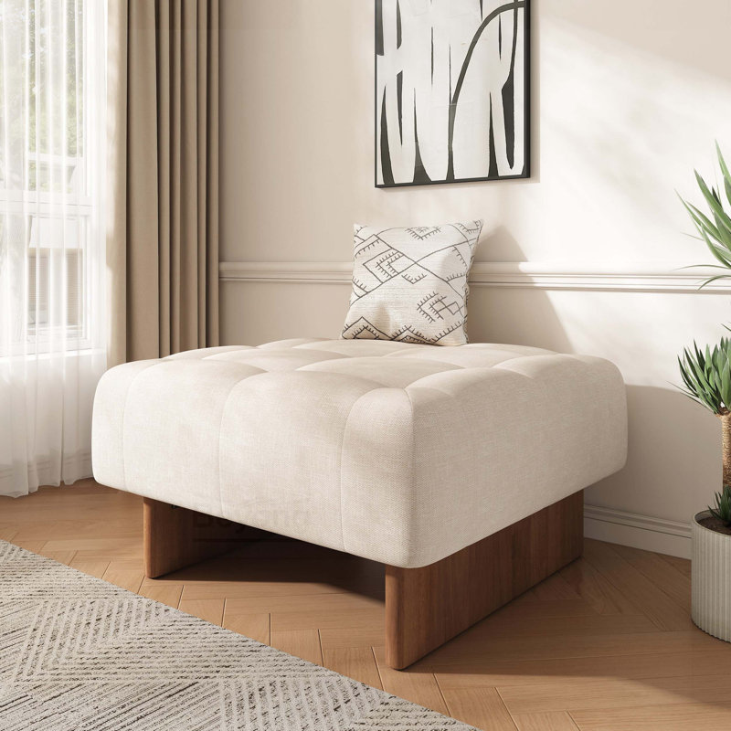 Repose-pieds carré rembourré en tissu de lin capitonné, pieds en bois massif, beige, H 16,5 po x l 31,5 po x P 31,5 po