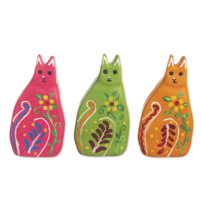 Cat Figurines & Collectibles